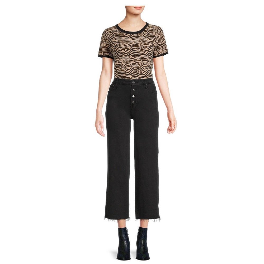 🔥NWT-Time and Tru Women's High Rise Wide Leg Crop Jean🌟| Color: Washed B…